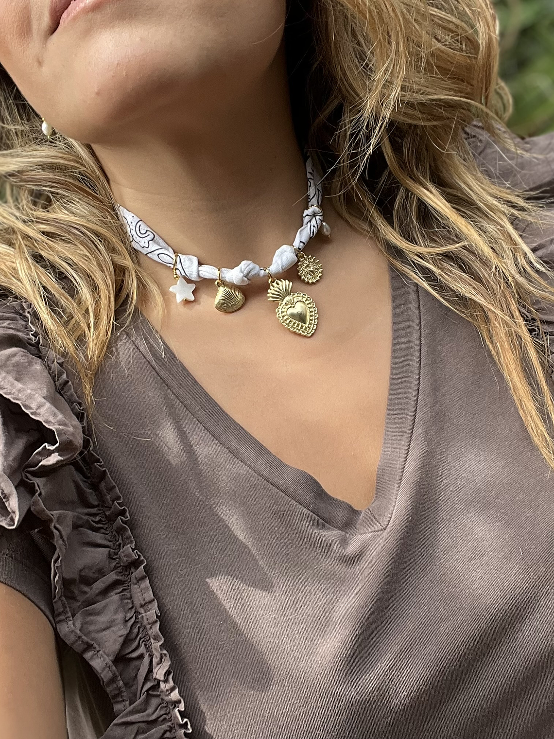 Collar tela blanco 9