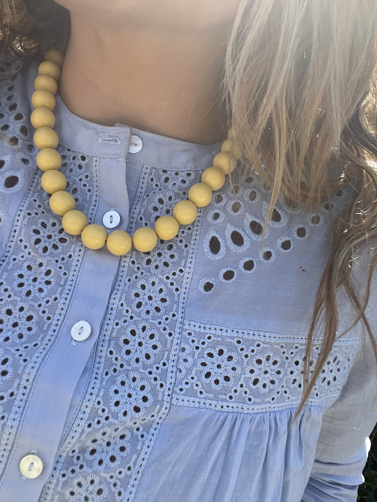 Maxicollar amarillo 3