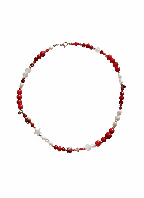 collar único tonos rojos