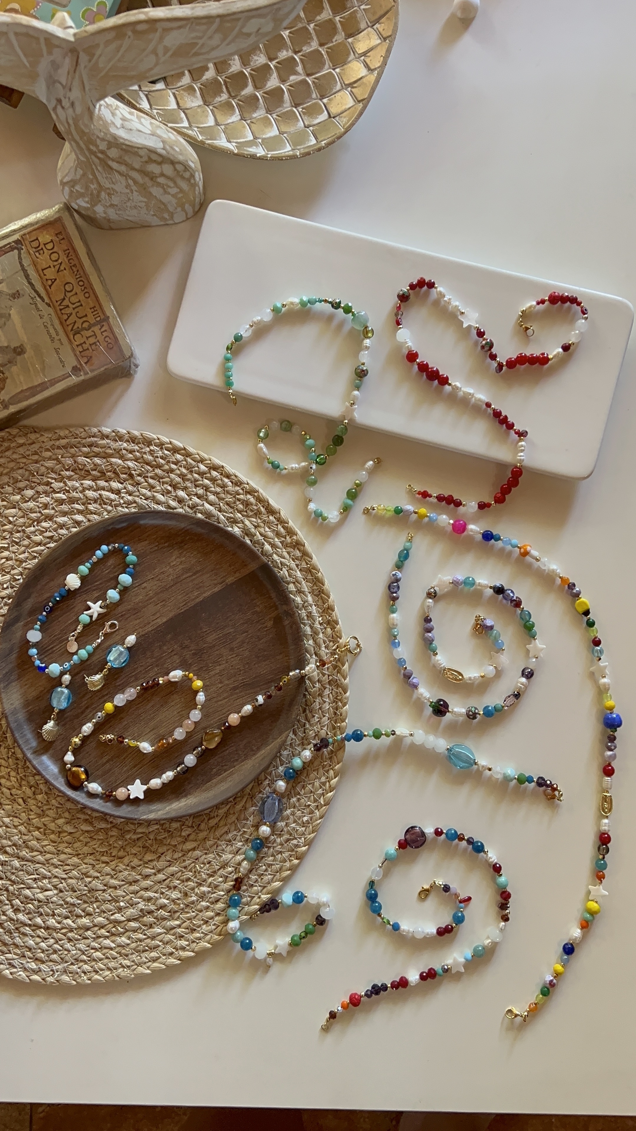 collares mix piedras/perlas de rio