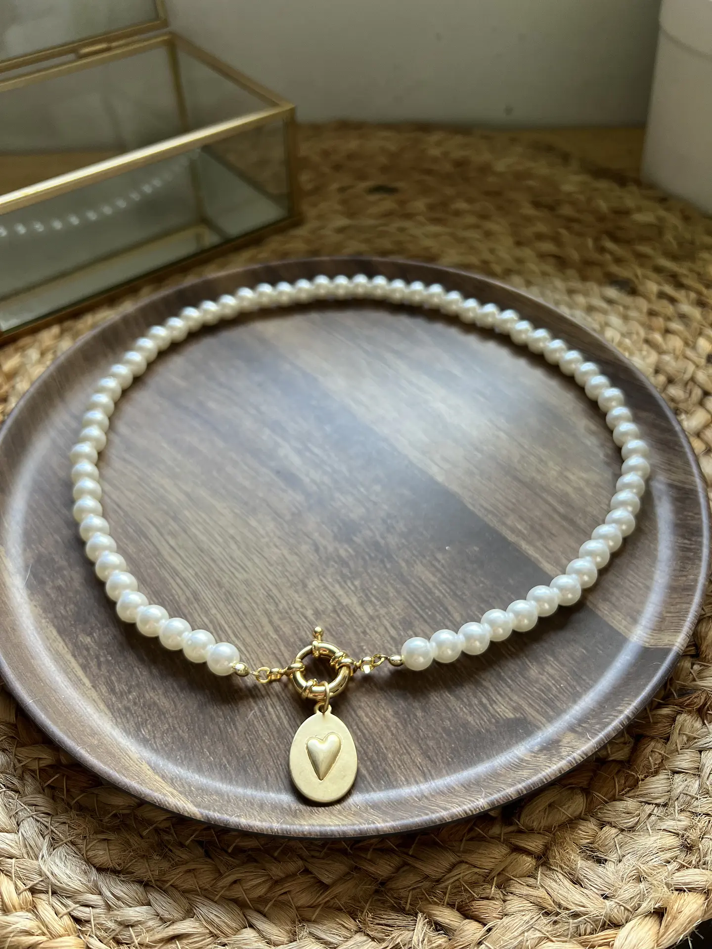 collar golden loo mac 2