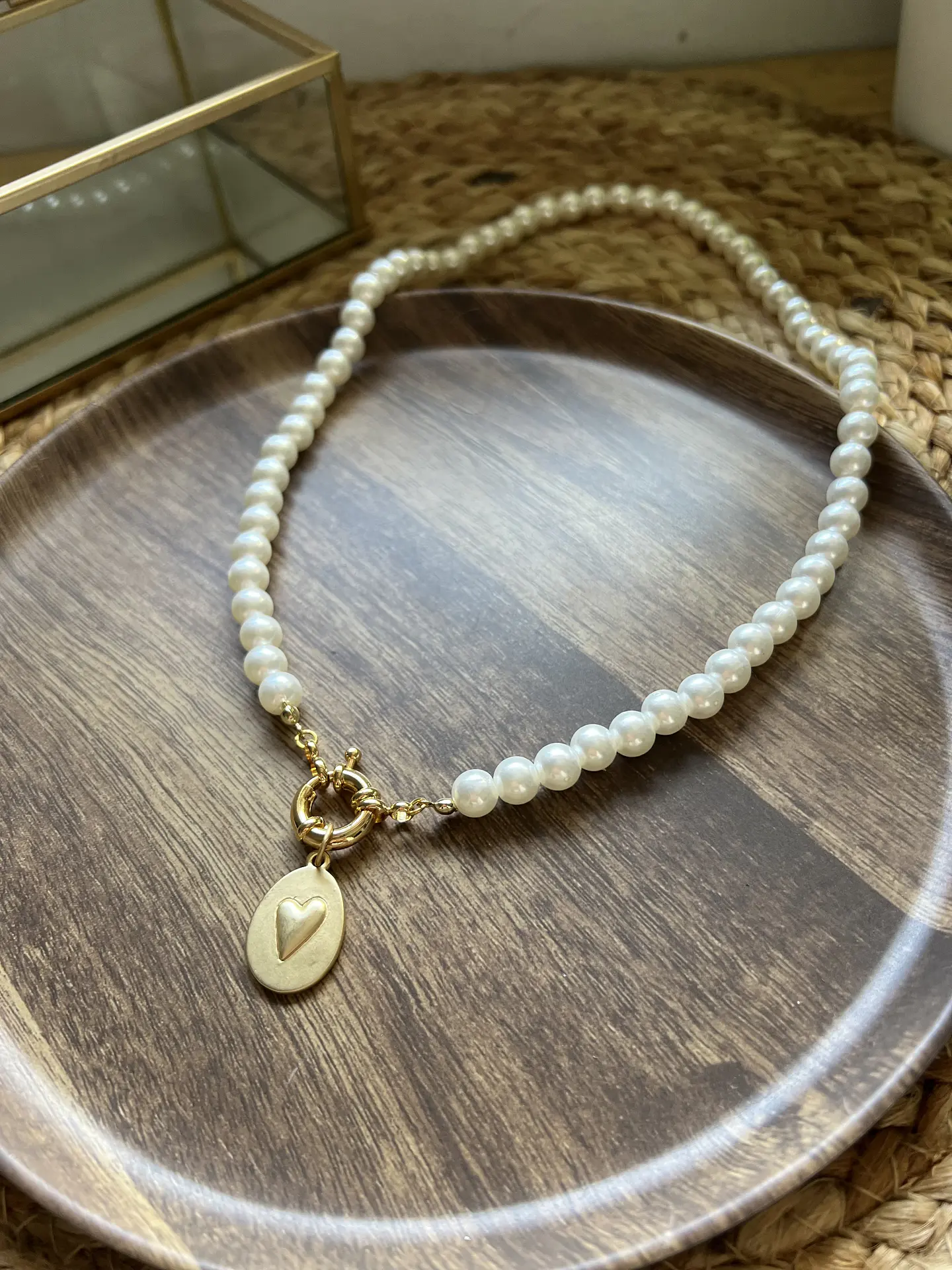 collar golden loo mac 4