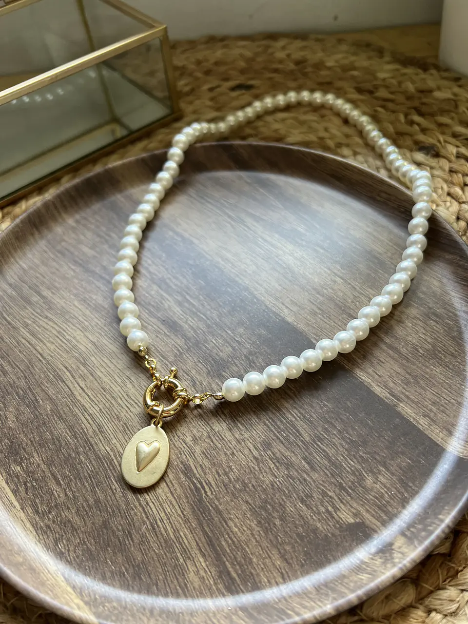 collar golden loo mac 4