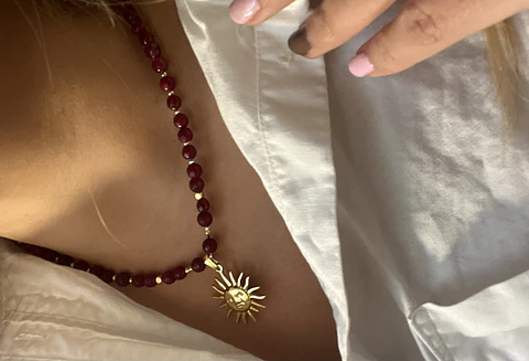 collar sol agatas