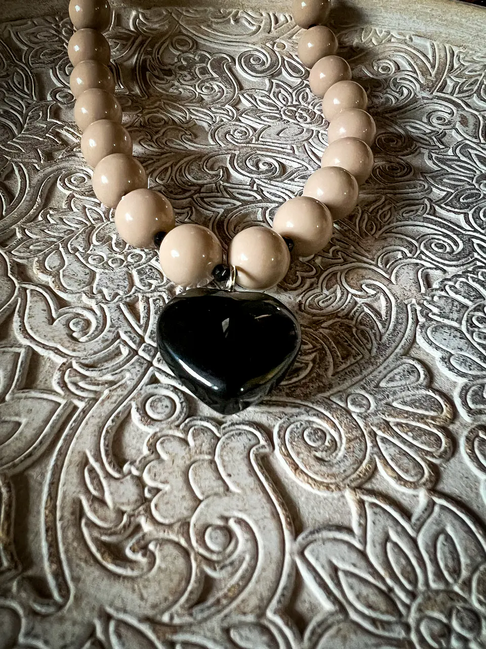 maxicollar love onix nude 2