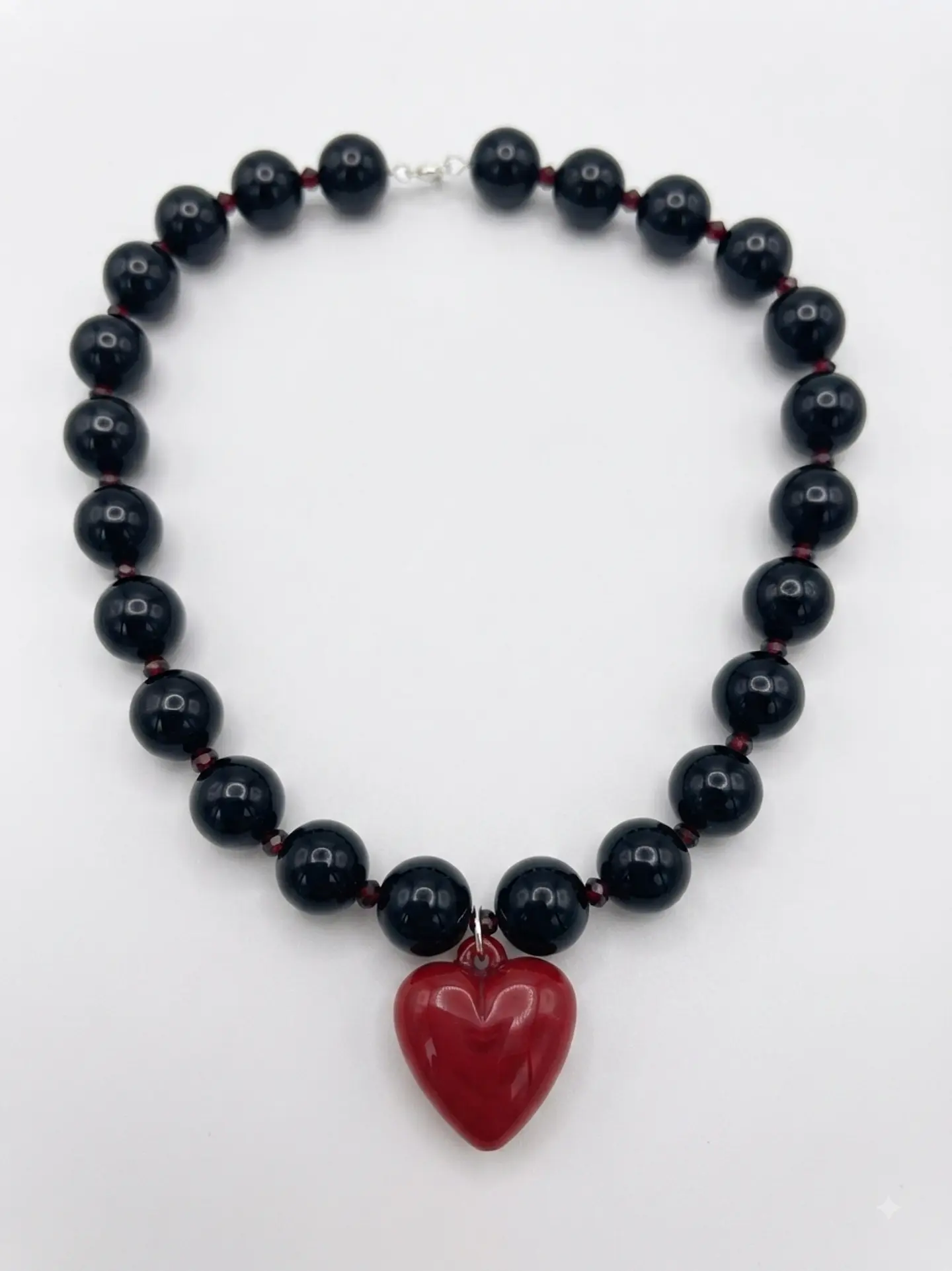 maxicollar black love  1