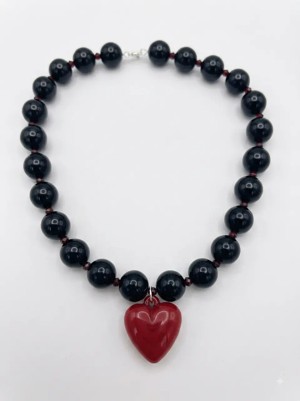 maxicollar black love  1