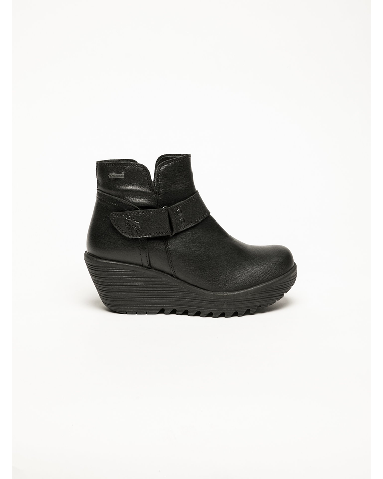 Bota Impermeável Yock Preto - Fly London