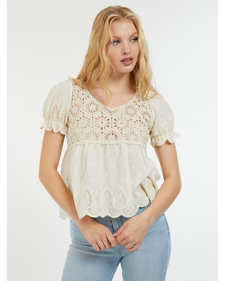 Blusa em Macramé Nancy Bege - Guess 