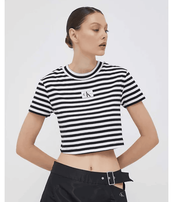 T-shirt Curta com Logo Preto e Branco - Calvin Klein
