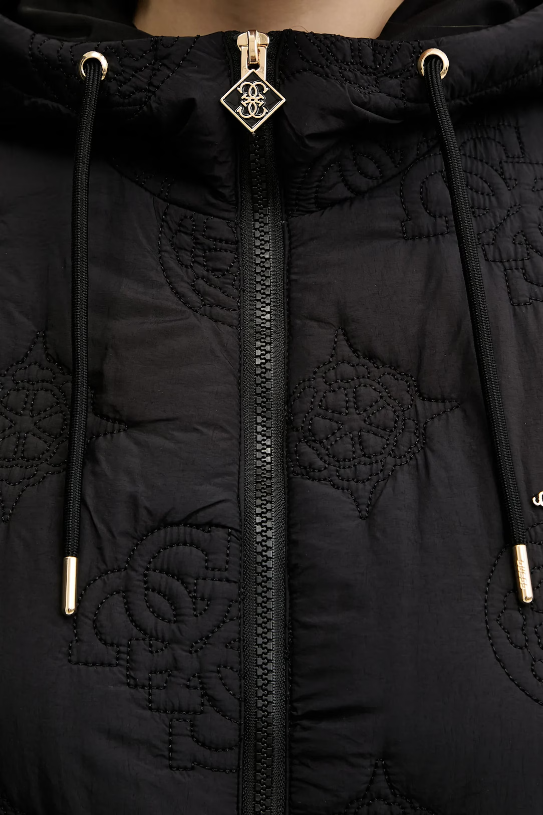 Casaco IVY Logo Gravado Preto - Guess  4