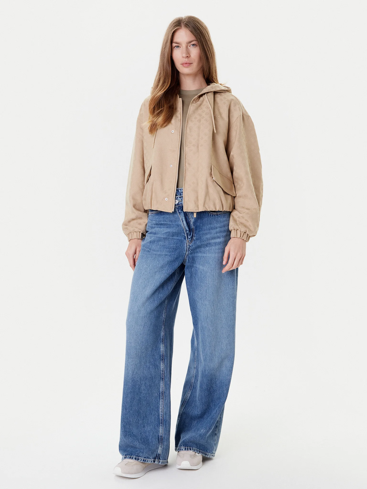 Casaco Logo Peony Bege - Guess 2