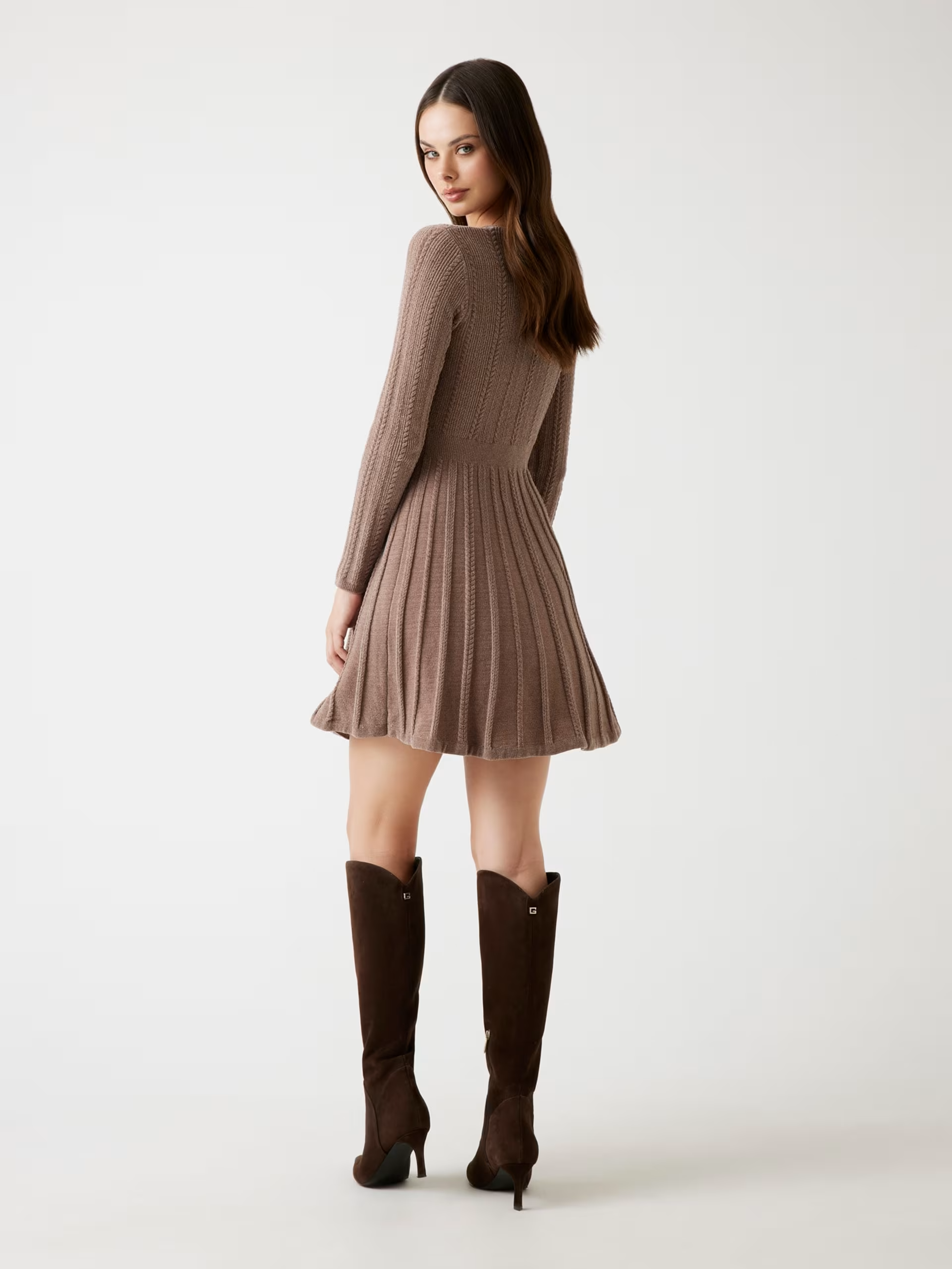 Vestido MORGAN Curto Taupe - Guess 2