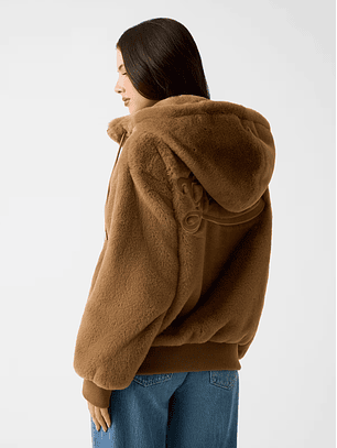 Casaco em Pelo LUCREZIA Camel - Guess