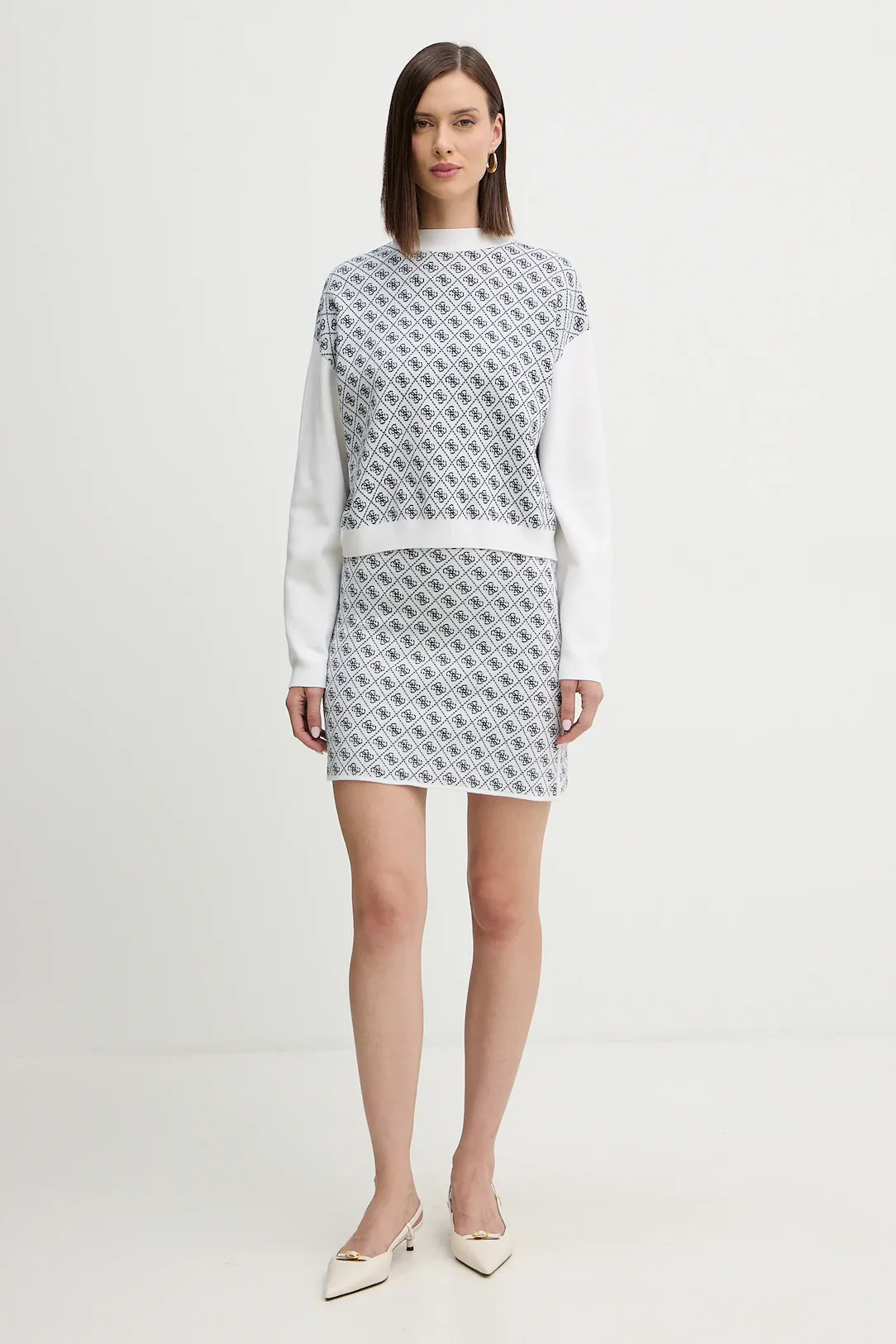 Camisola AUBREY Logo Azul - Guess  2