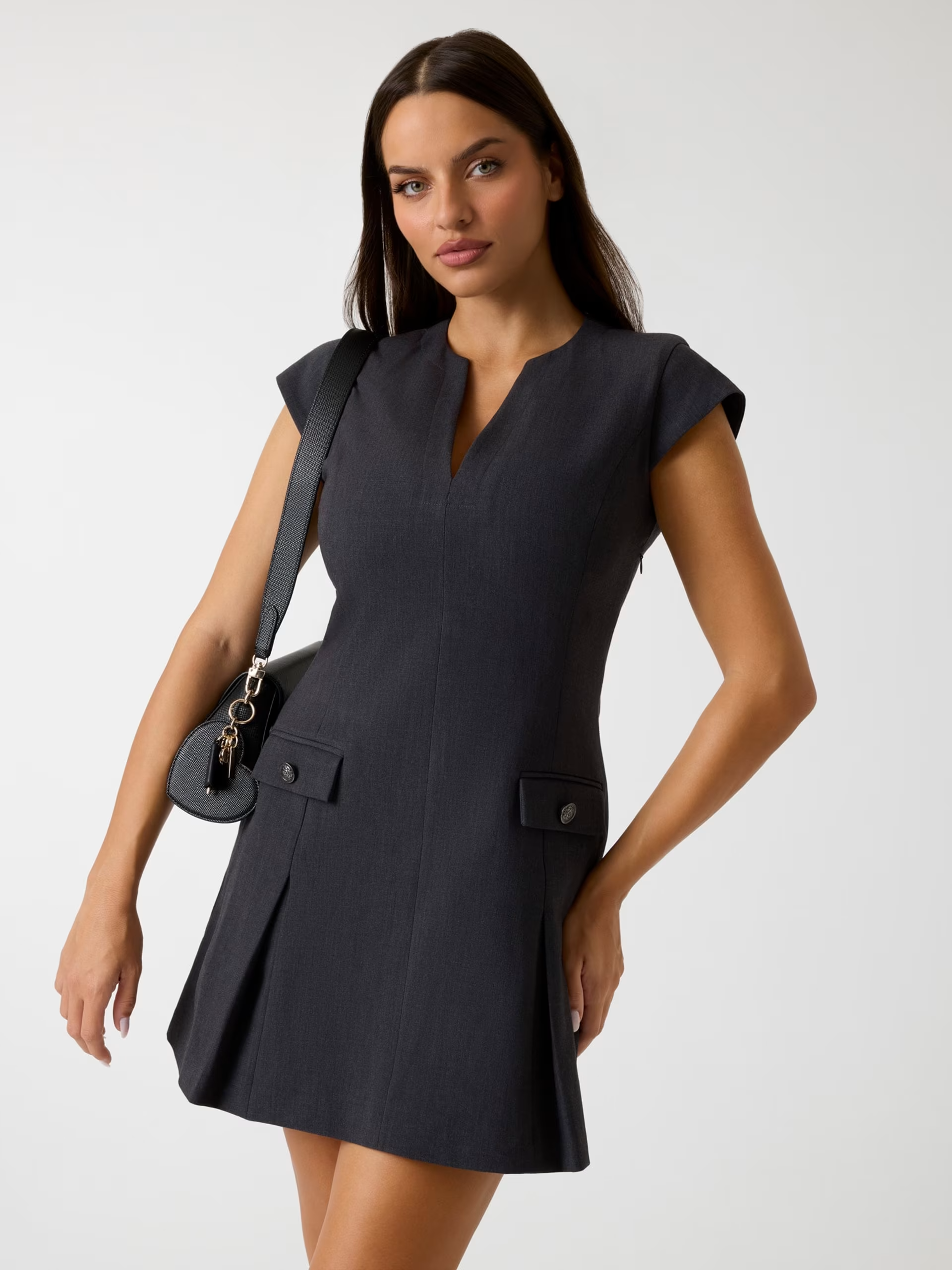 Vestido Curto JOANDRA Cinza - Guess 1