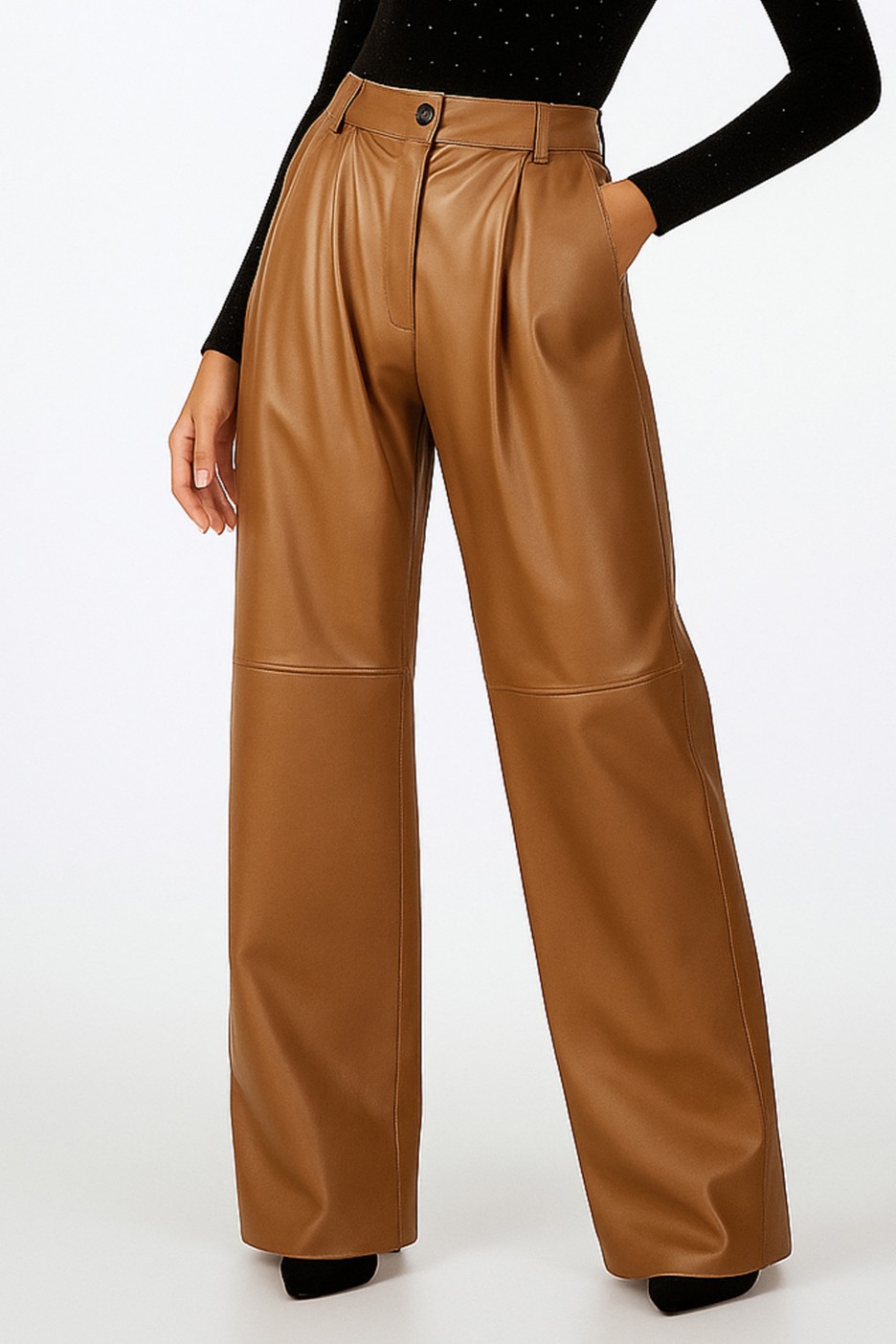 Calças Eco Pele Largas Camel - SAHOCO  7