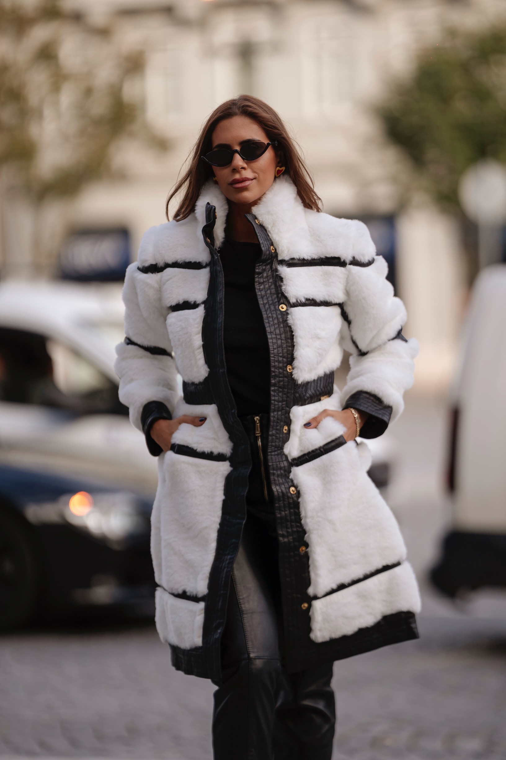 Casaco em Pelo e Pele Branco e Preto - SAHOCO 1