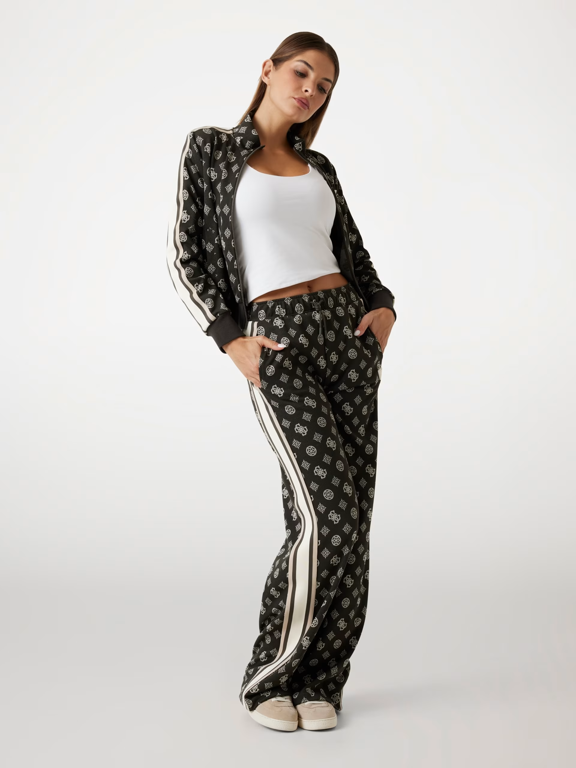 Casaco Desportivo Logo Peony Verde - Guess 3