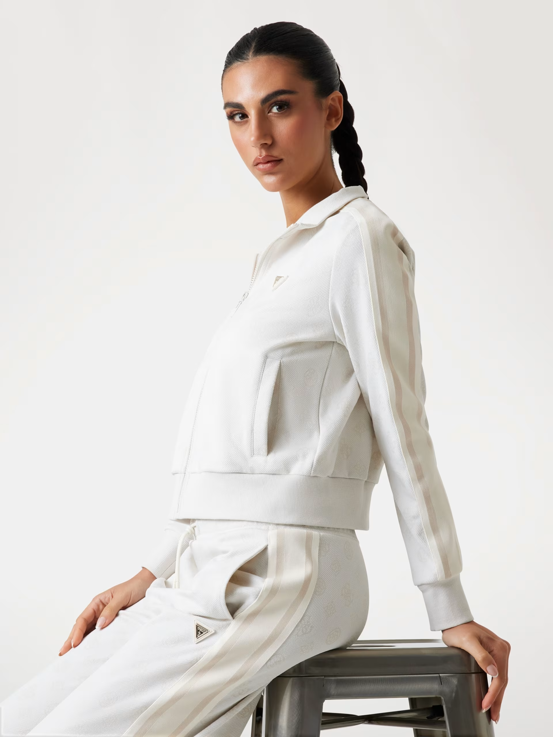 Casaco Desportivo Logo Peony Pérola - Guess 2