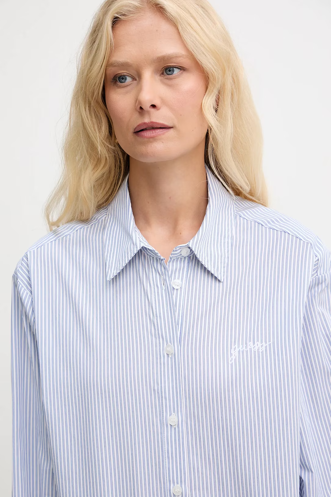 Camisa LAURIANE com Riscas Oversize Azul - Guess  3