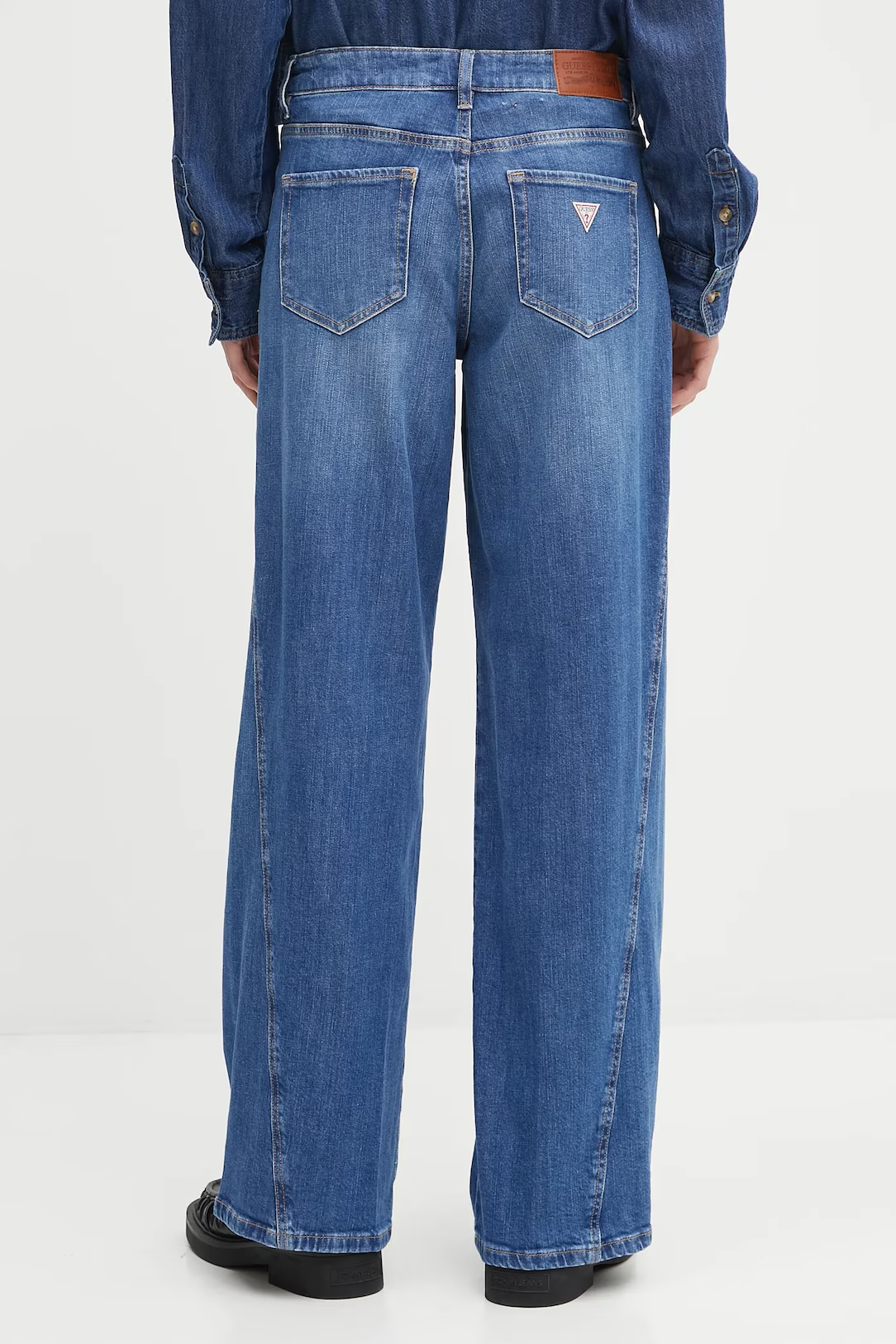 Calças Wide Leg com Costura em Ganga - Guess Jeans 4