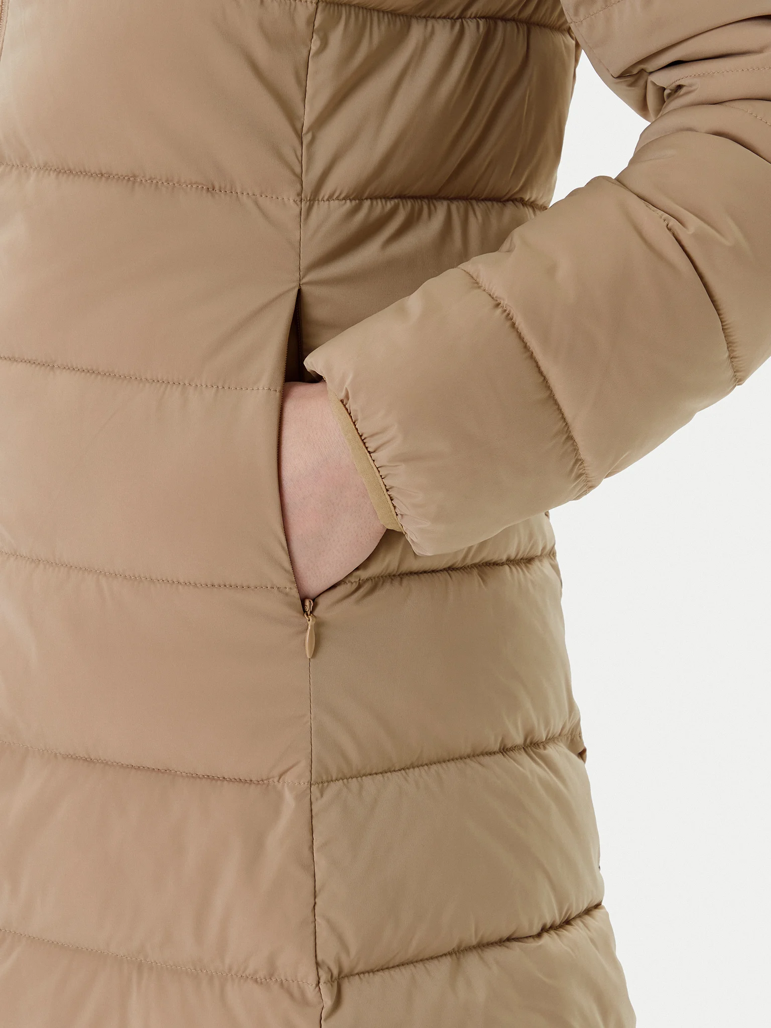 Casaco Médio Básico Aleta Bege - Guess  3