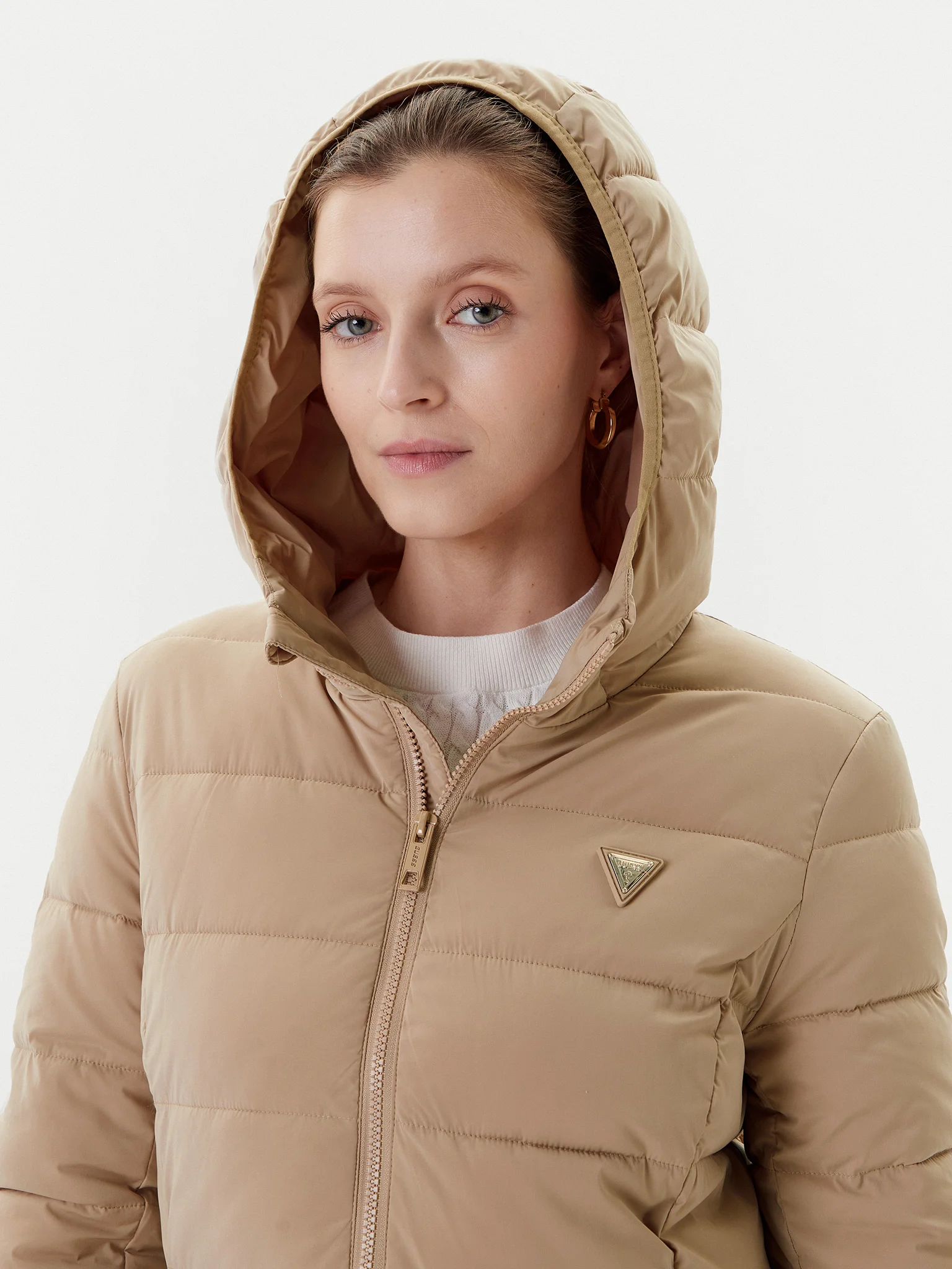 Casaco Médio Básico Aleta Bege - Guess  5