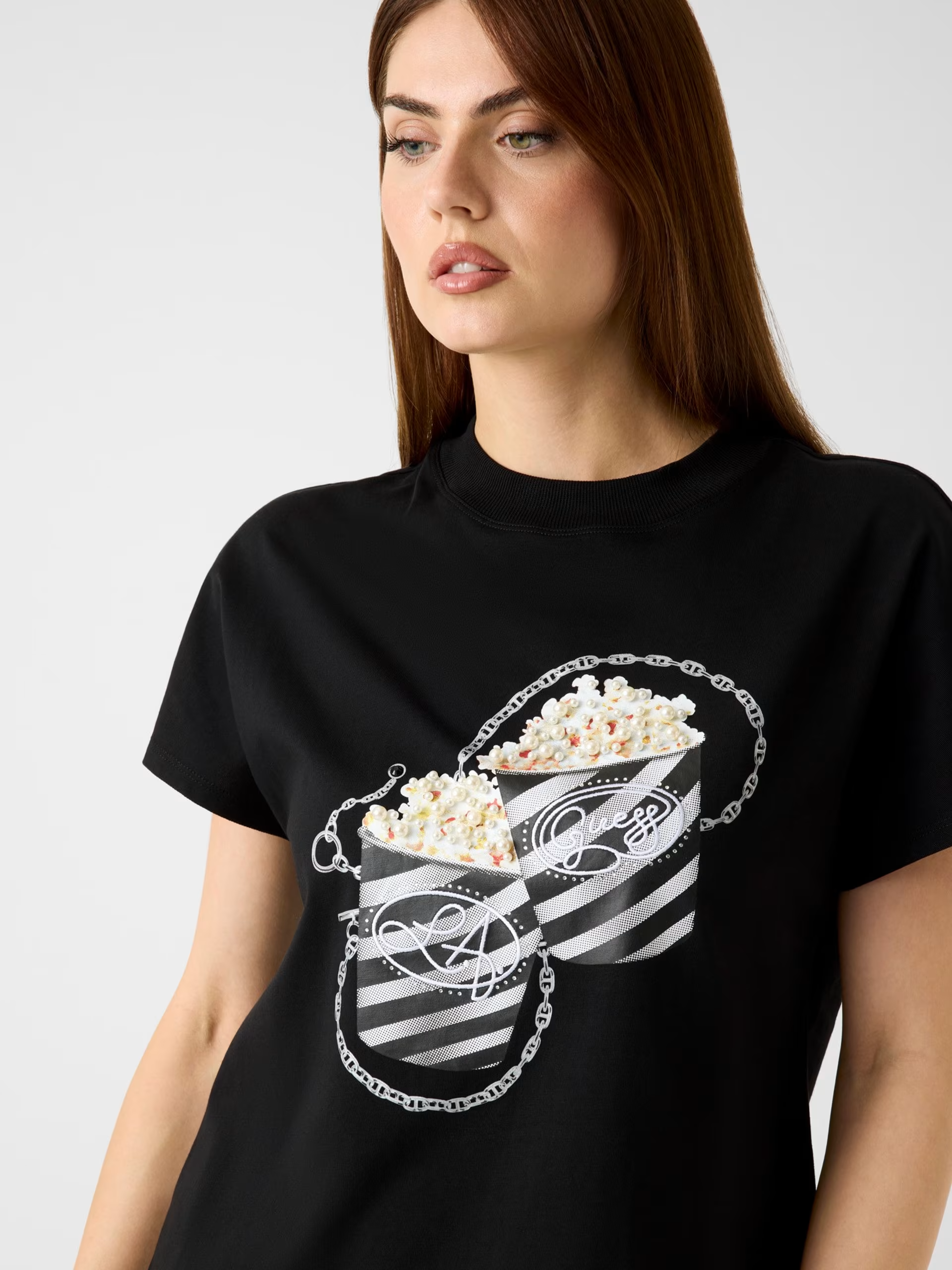 T-shirt Pipocas Preto - Guess  4