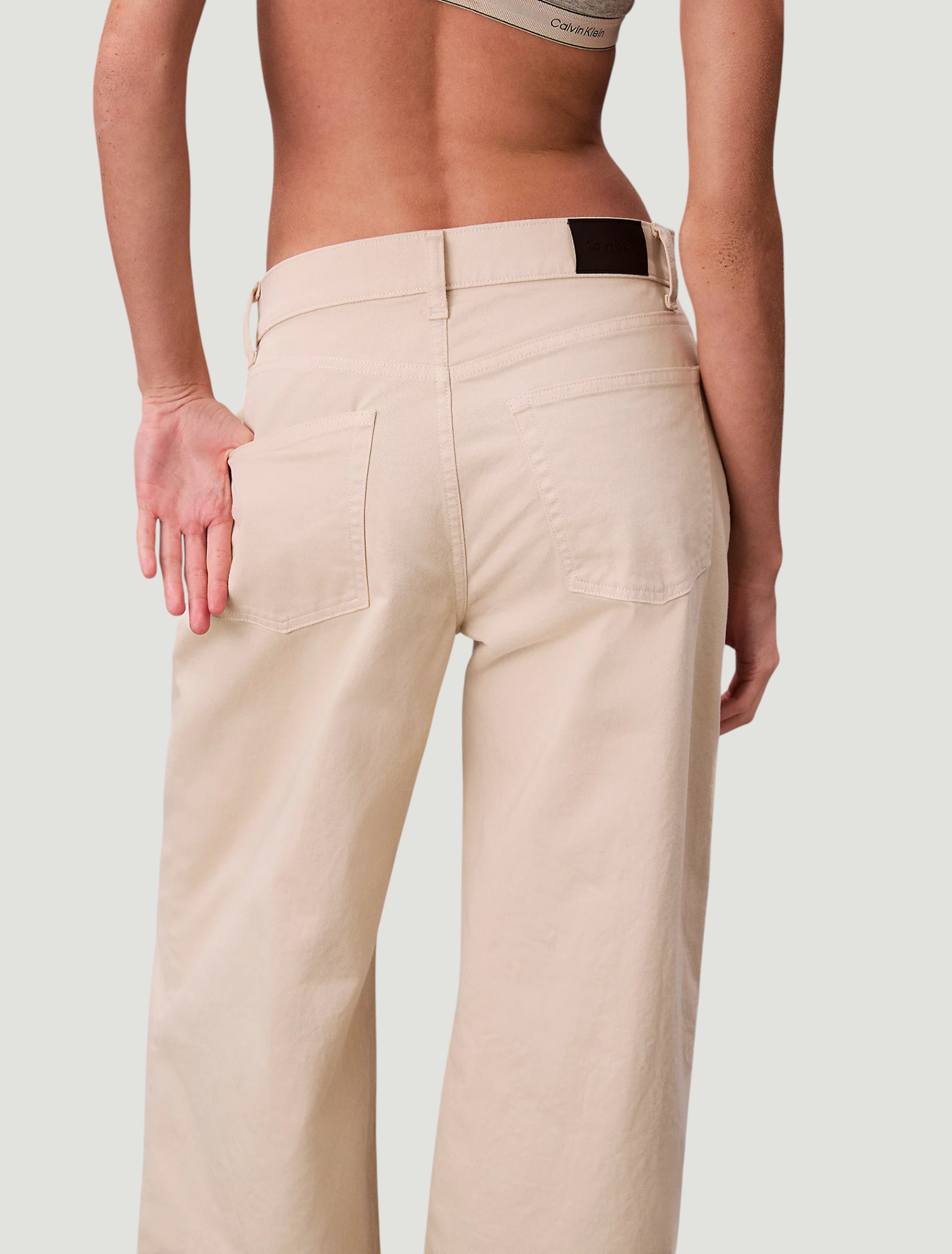Calças Super Wide Leg Bege - Calvin Klein  3