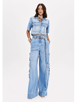 Camisa Manga Curta em Ganga Clara - Lança Perfume 