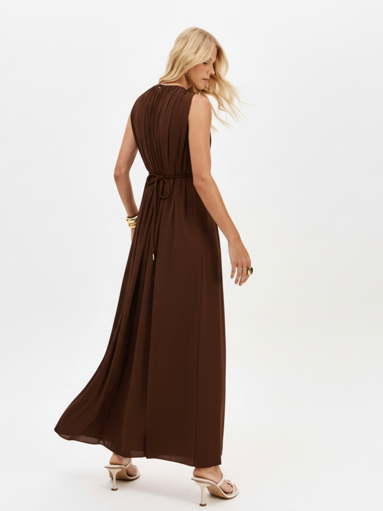 Vestido Comprido com Dourados Castanho - Lança Perfume  2