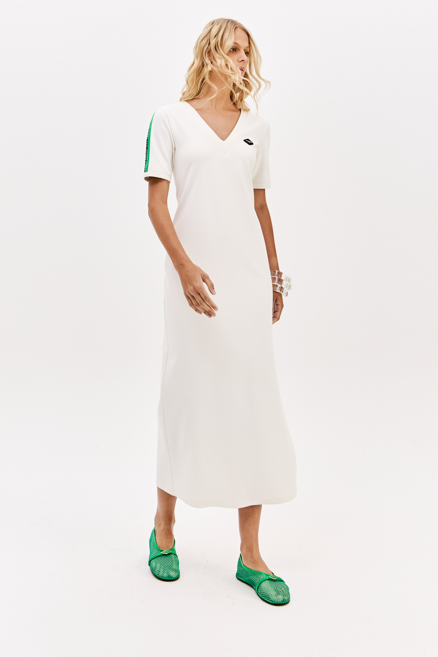 Vestido Midi Branco e Verde - Lança Perfume 4