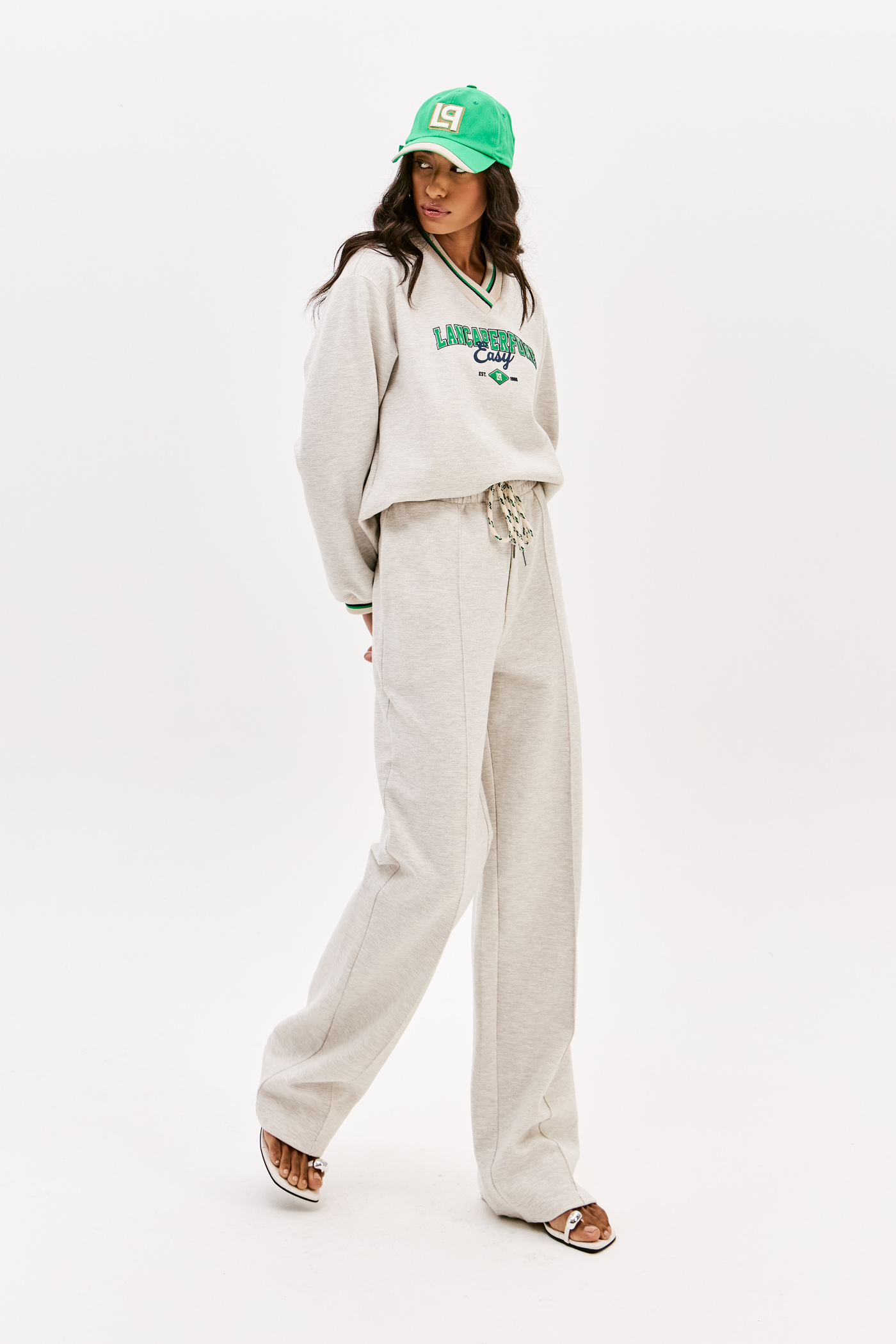 Sweat Decote V Cinza Mesclado - Lança Perfume 2