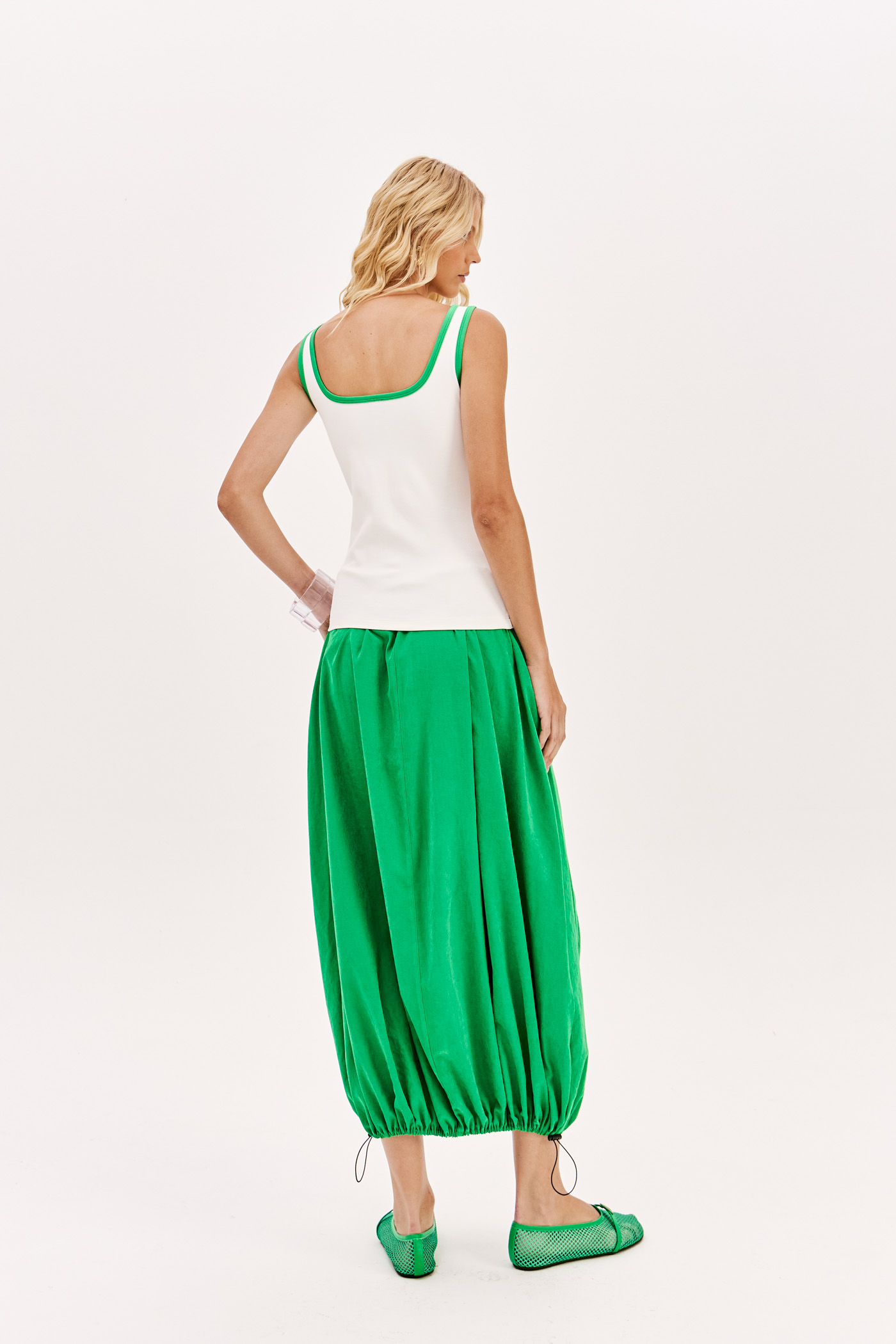 Top de Cavas Branco e Verde - Lança Perfume 4