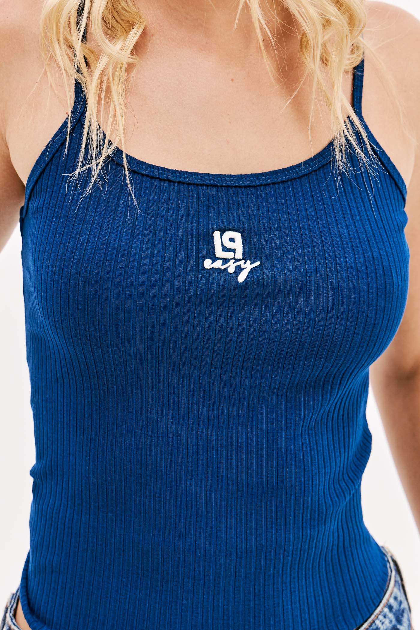 Top de Alças Canelado Azul Escuro - Lança Perfume  2