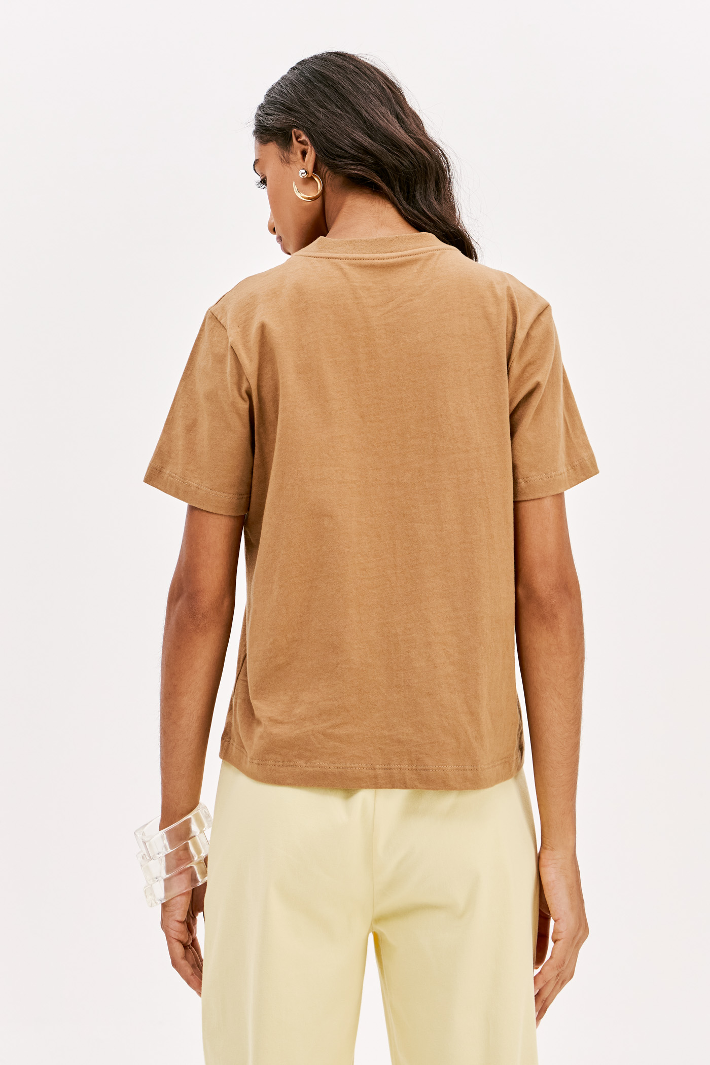 T-shirt Pêssego Camel - Lança Perfume 4