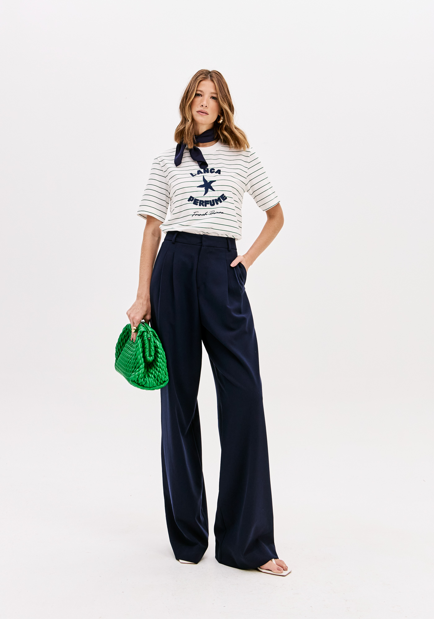 T-shirt Riscas Branco e Verde - Lança Perfume 4