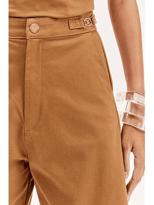 Calções Compridos Camel  - Lança Perfume