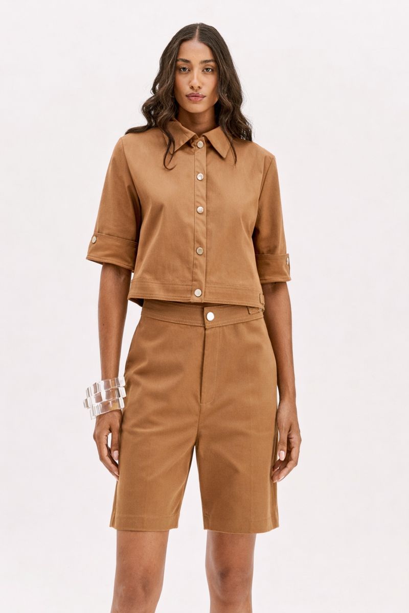 Blusa de Manga Curta Camel - Lança Perfume  4