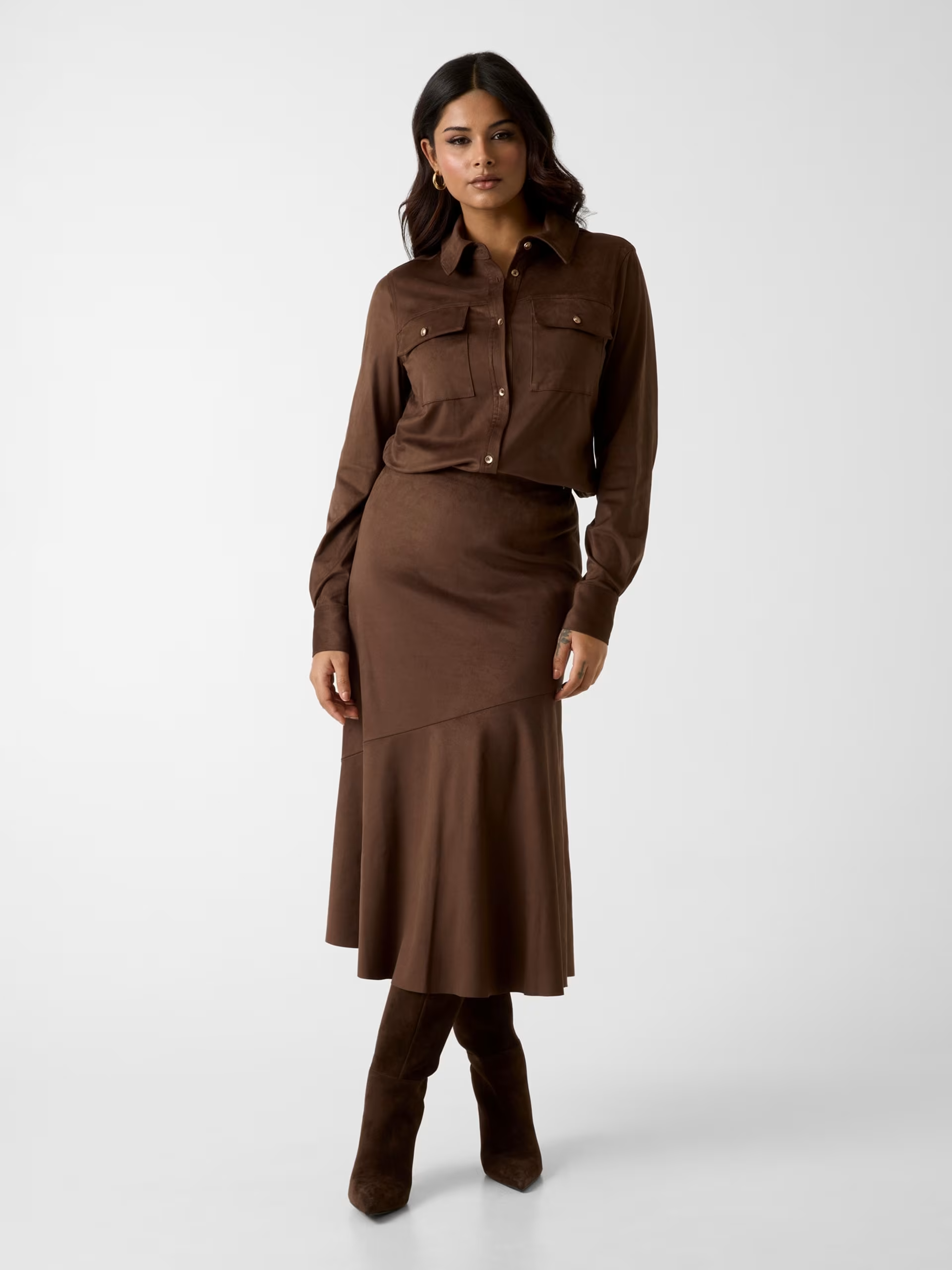 Camisa NUNZIA em Pele de Pêssego Castanho - Guess 2