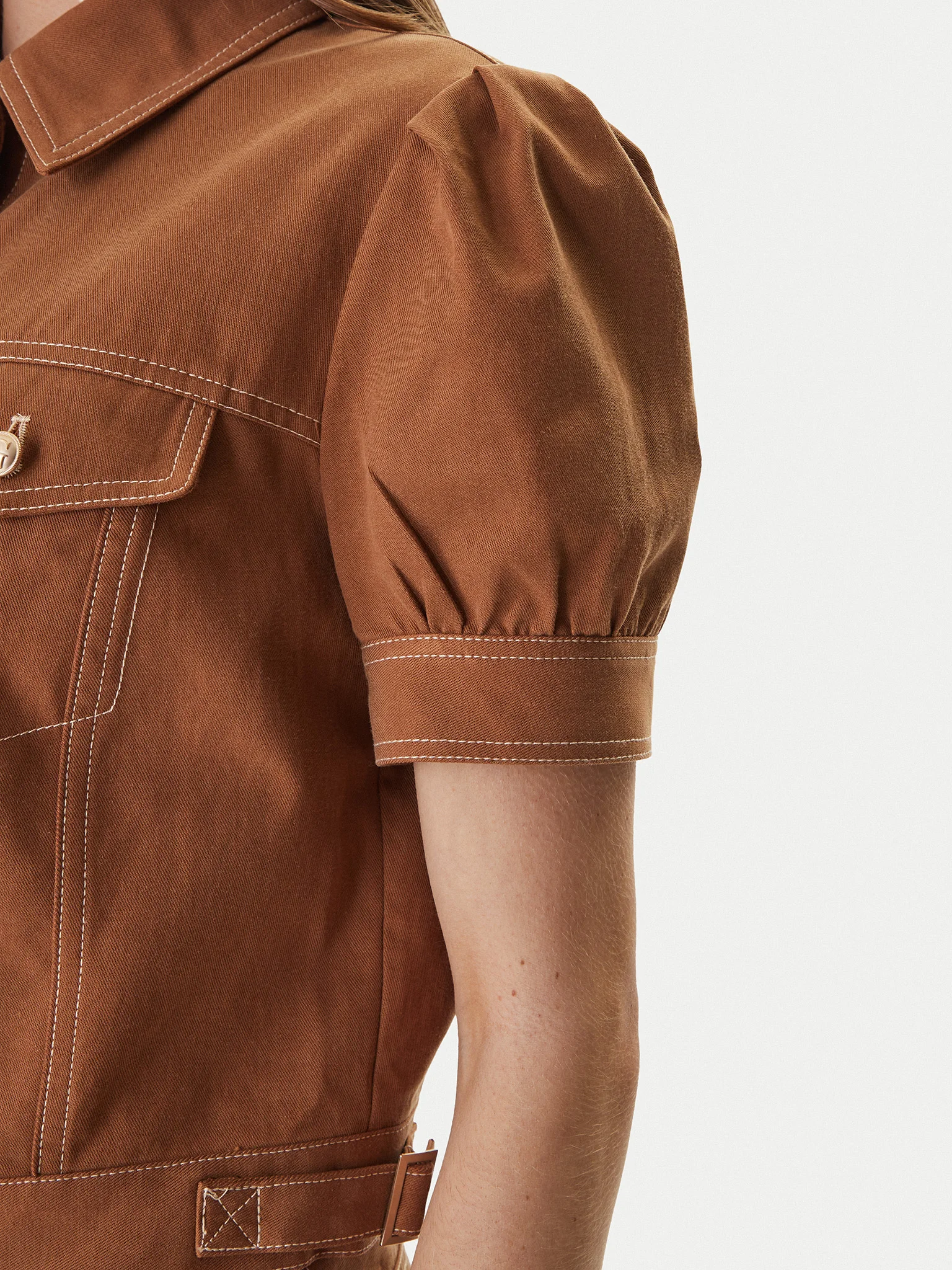 Blusa CORELINE Manga Curta Camel - Guess  4