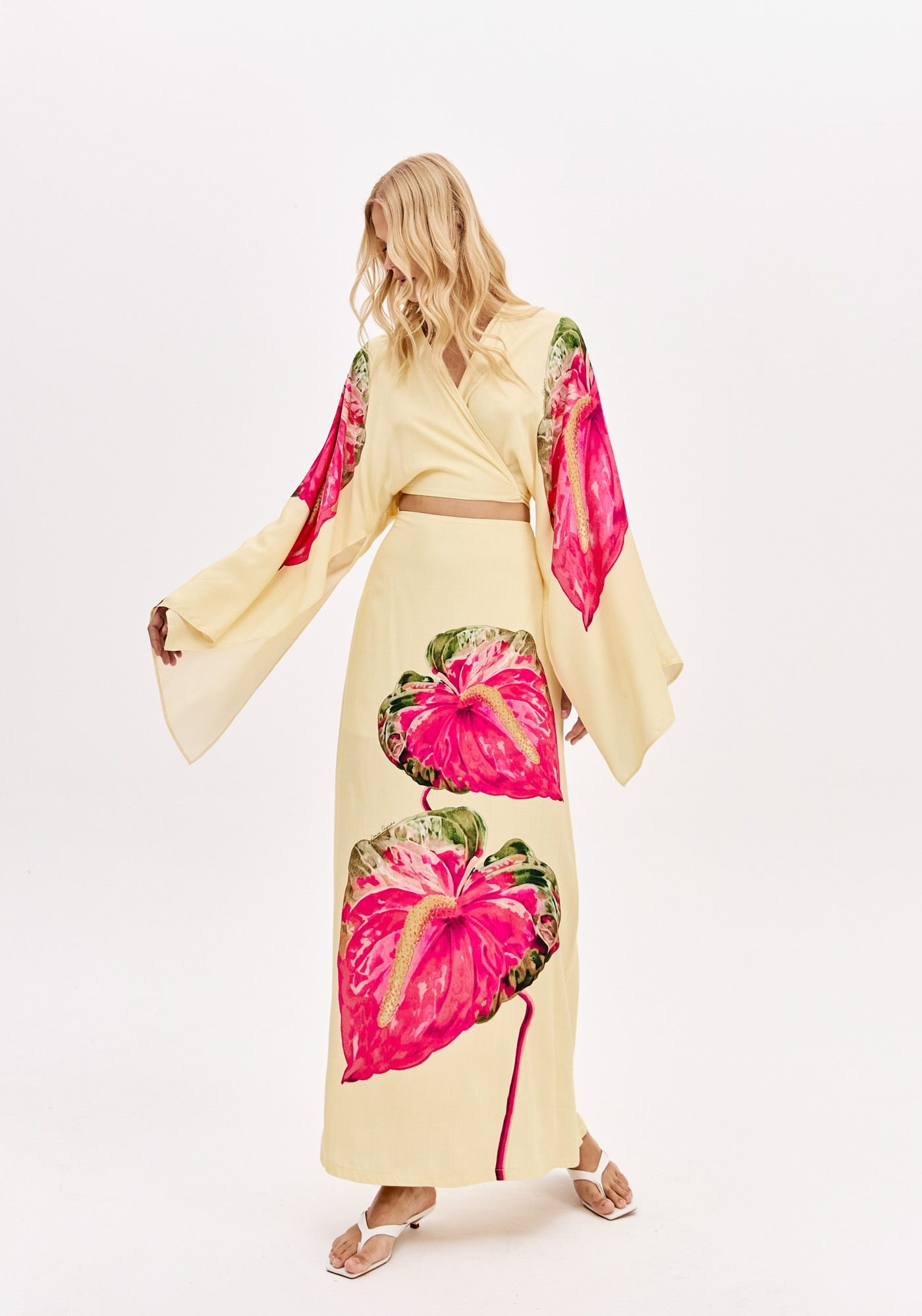 Blusa Mangas Fluidas FRENCH FLOWER Amarelo - Lança Perfume 3