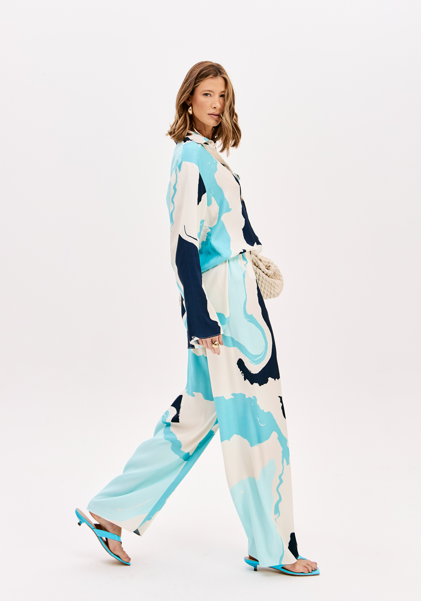 Calças Largas MARINE COAST Azul - Lança Perfume  5