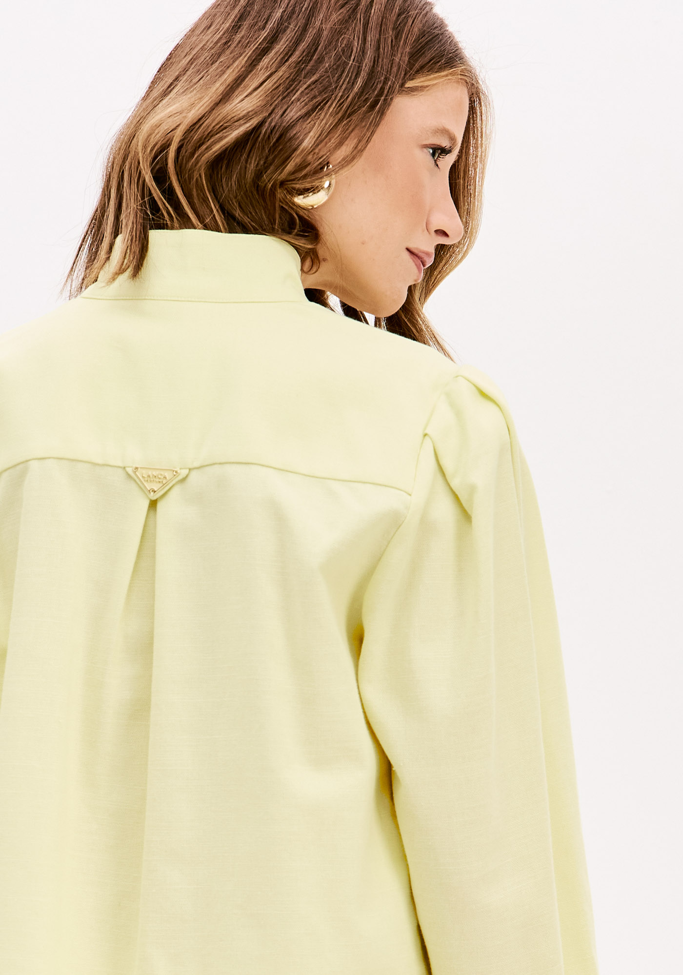 Blusa / Casaco com Botões Amarelo - Lança Perfume  3