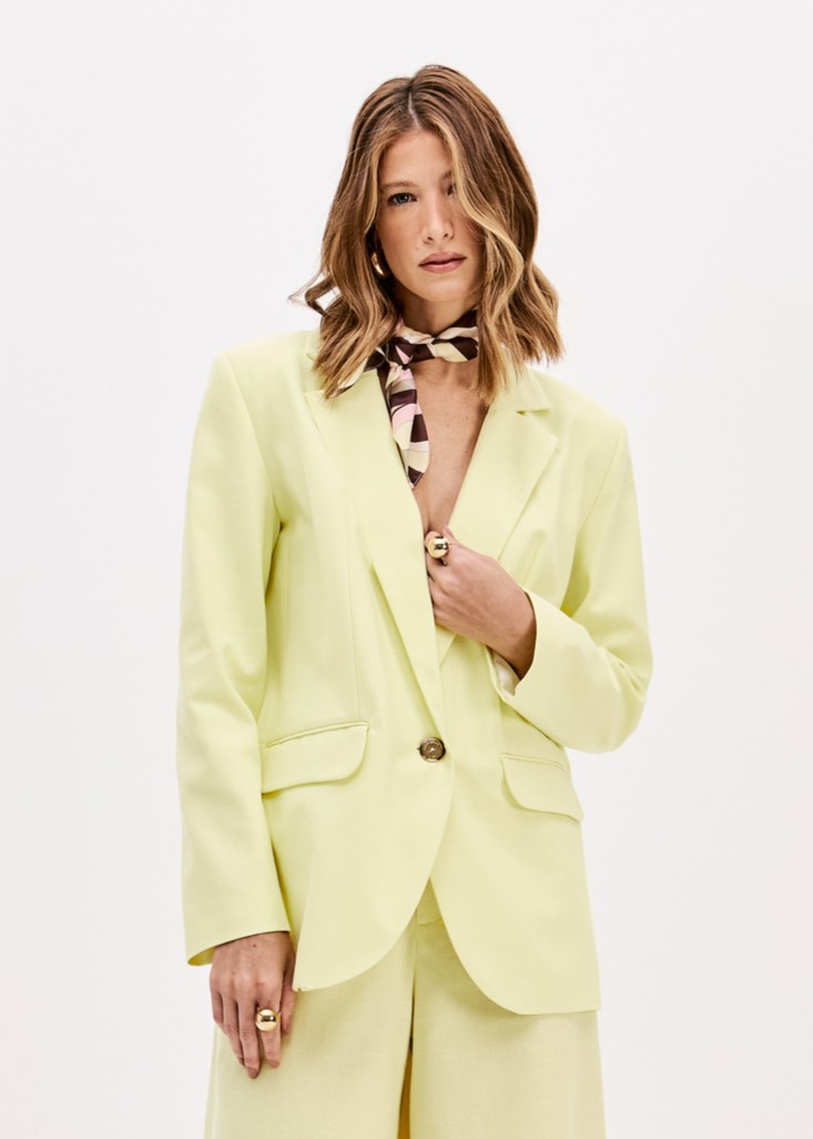 Blazer Oversize em Amarelo - Lança Perfume 1