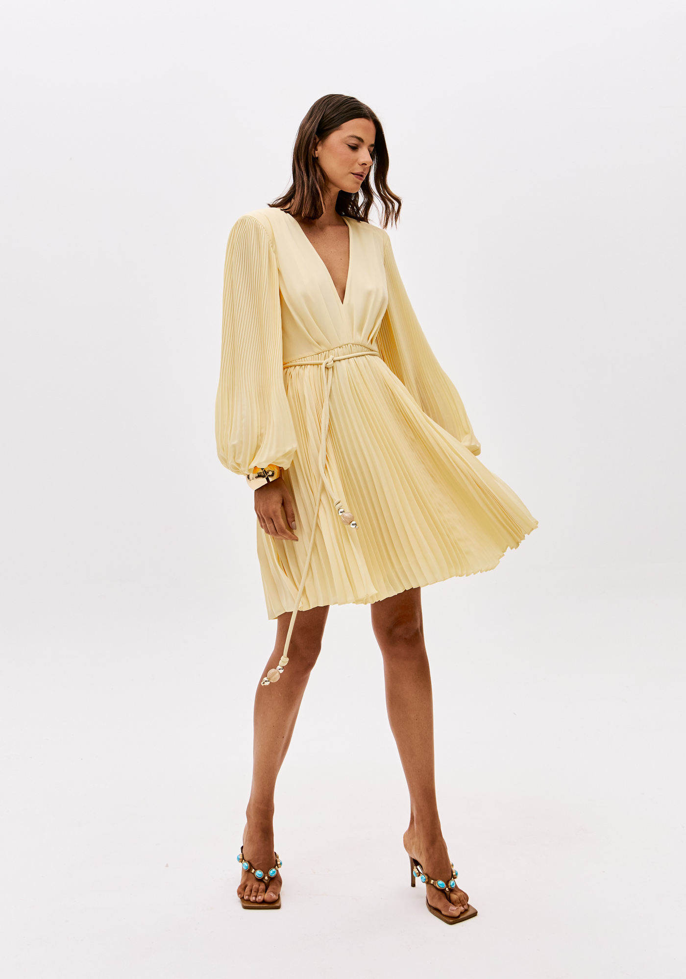 Vestido Curto Pliassado Amarelo - Lança Perfume  3