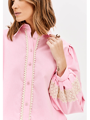 Camisa com Renda Rosa - Lança Perfume