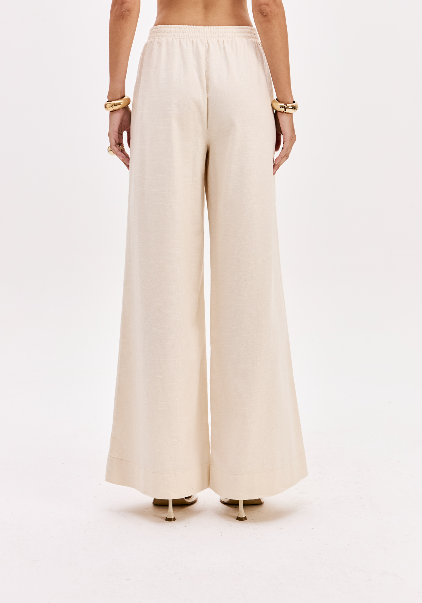 Calças Wide Leg em Cru - Lança Perfume 4