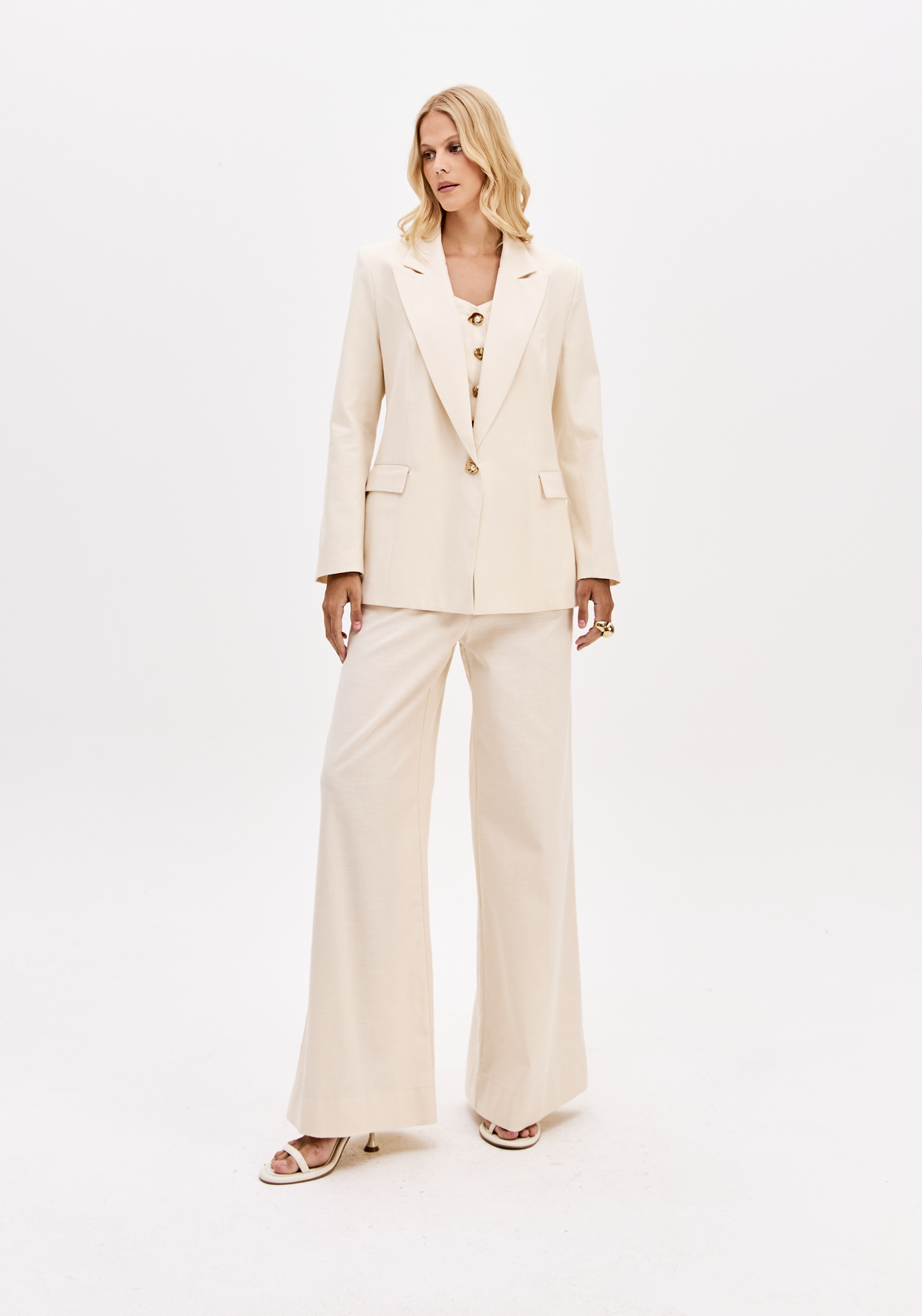 Blazer Oversize em Cru - Lança Perfume 3